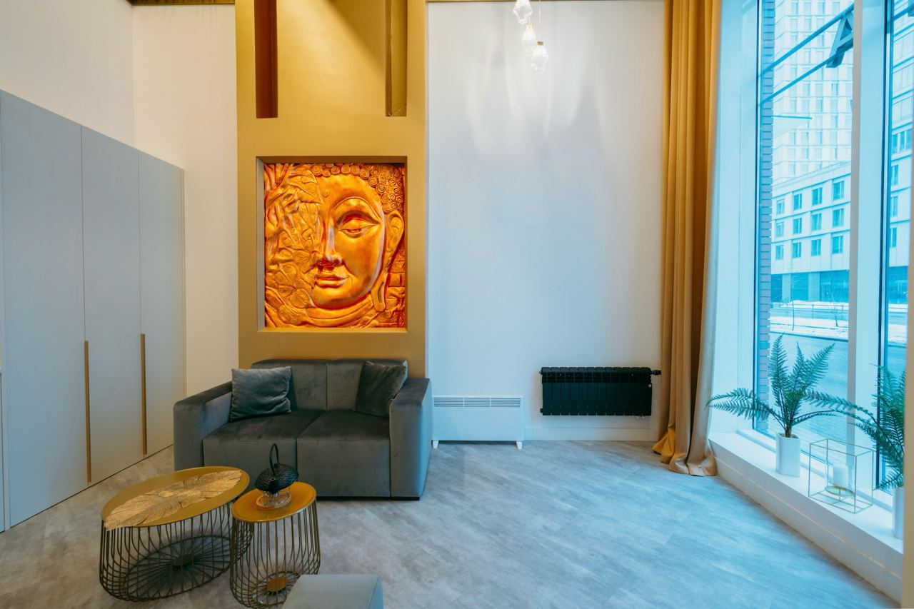 Кварцвиниловая плитка Vinilam клеевая Ceramo Stone Glue Цемент Светлый 71614 950×475×2,5 фото в интерьере